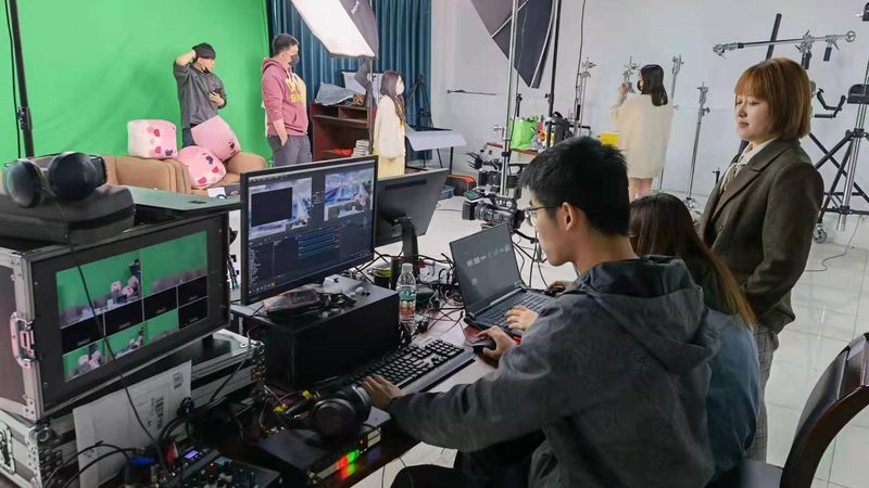 三维动画建模教学课程：揭秘入门与进阶之路