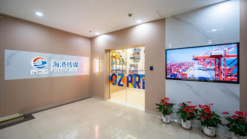 传媒公司加盟与直营：模式解析与选择要点